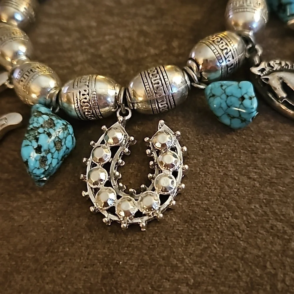 Cowboy Core Horseshoe Turquoise Western Metal Beaded Stretch Charm Bracelet - Picture 4 of 6